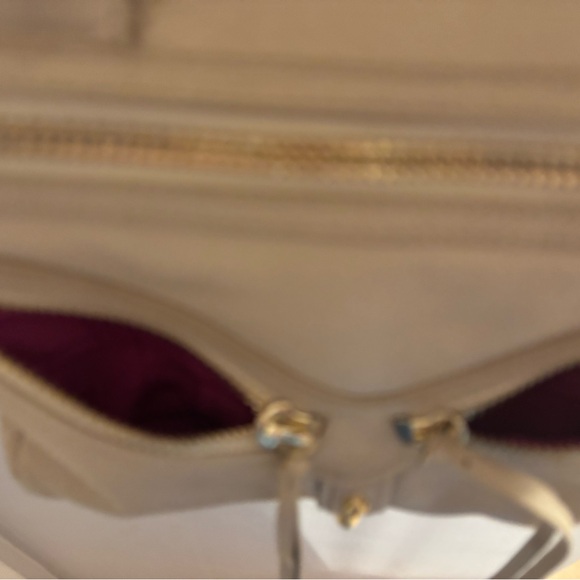 Botkier Tan Shoulder Bag with Slouchy Design - Picture 11 of 12